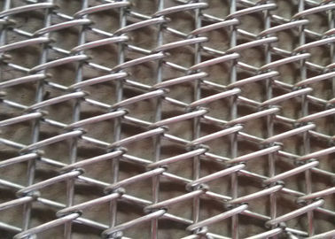 China Bens de aço inoxidável reforçados Rod da correia da corrente transportadora para forno de secagem fornecedor